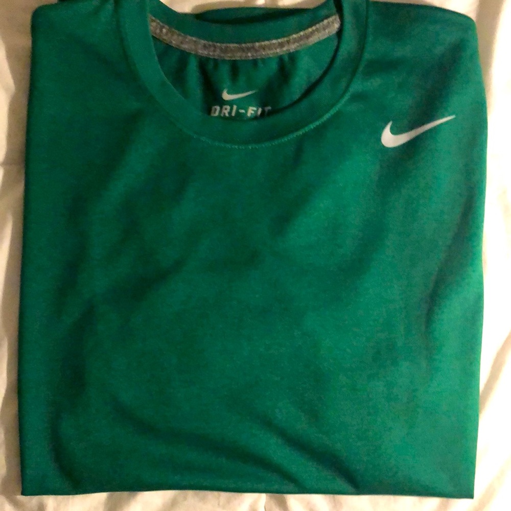 Men’s Green Nike Dri-Fit Short Sleeve Shirt